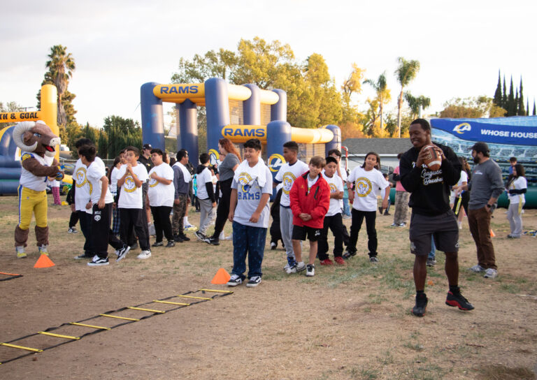 In Los Angeles, Laureus USA Partners with the Rams, NBCUniversal and Woodcraft Rangers